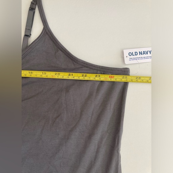 Old Navy | NWT Women’s Gray Spaghetti Strap Tank - Picture 6 of 6